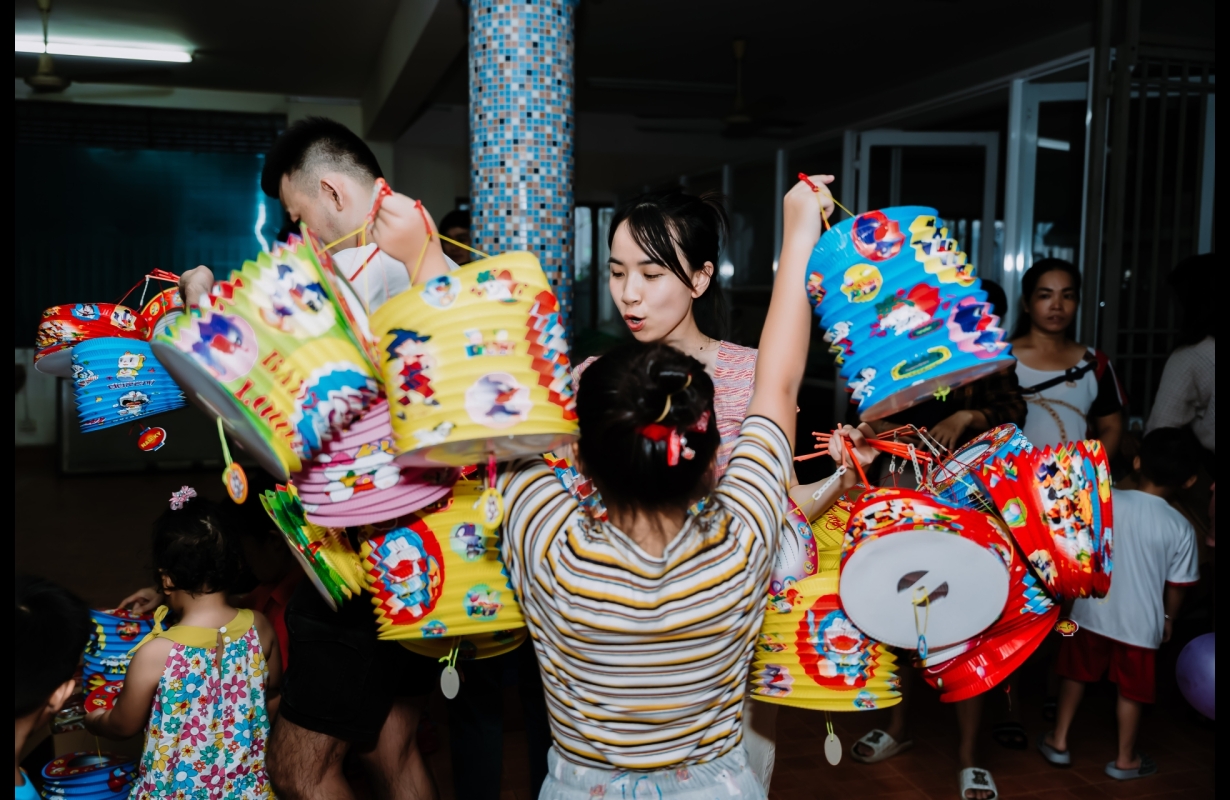 TẾT TRUNG THU CHO EM TẠI BÌNH TÂN