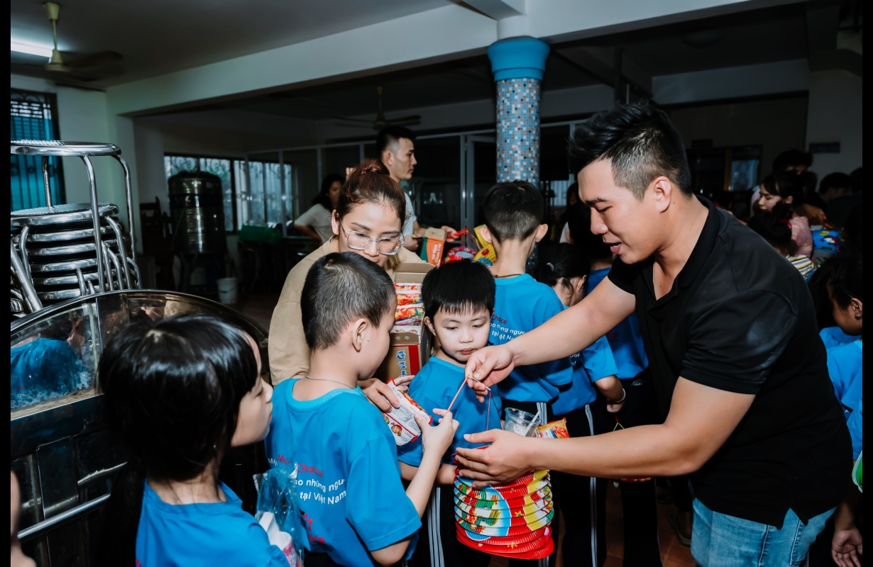 TẾT TRUNG THU CHO EM TẠI BÌNH TÂN