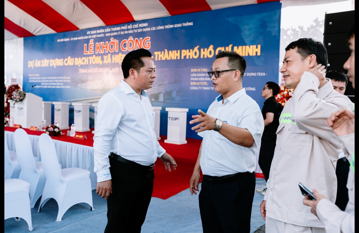 LỄ KHỞI CÔNG CẦU RẠCH TÔM TP HỒ CHÍ MINH