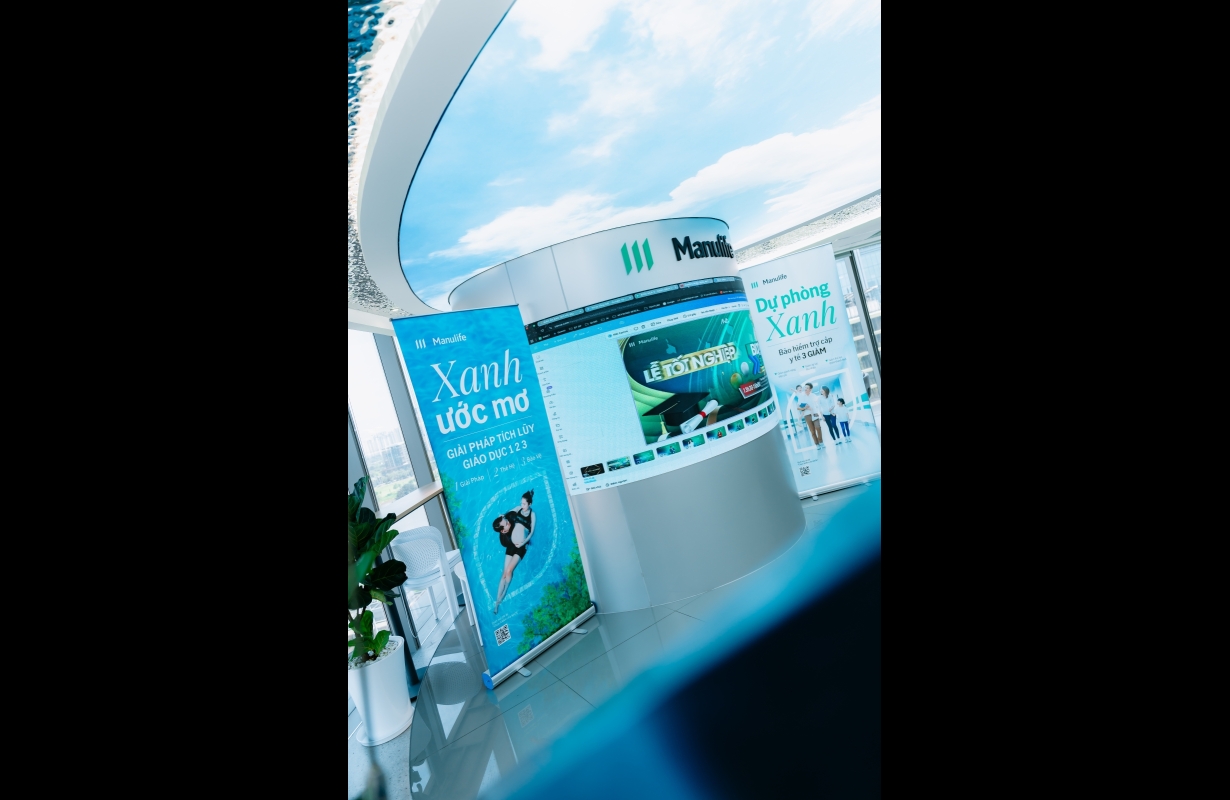 MANULIFE - LỄ TỐT NGHIỆP NHÂN SỰ