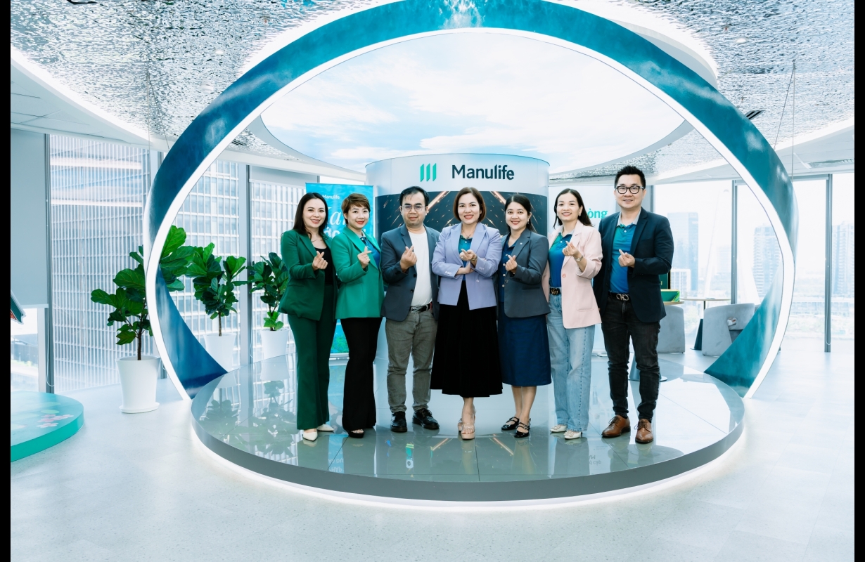 MANULIFE - LỄ TỐT NGHIỆP NHÂN SỰ