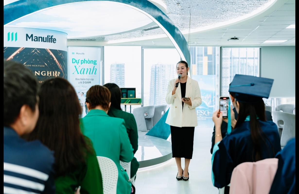 MANULIFE - LỄ TỐT NGHIỆP NHÂN SỰ