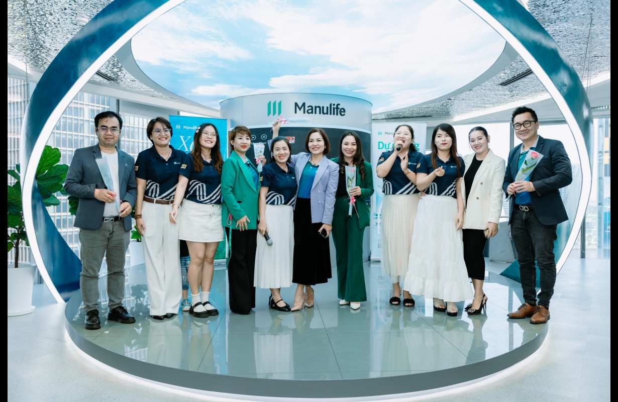 MANULIFE - LỄ TỐT NGHIỆP NHÂN SỰ