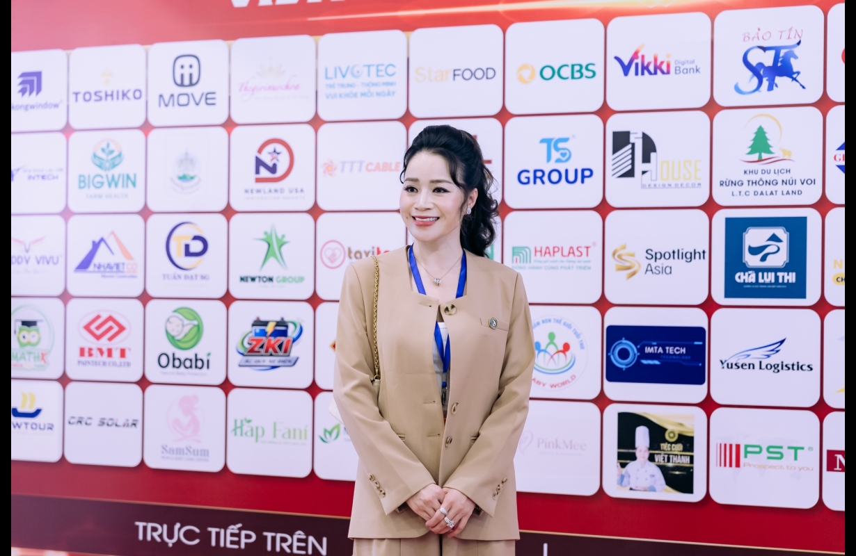 FOLLOW BRAND SỰ KIỆN