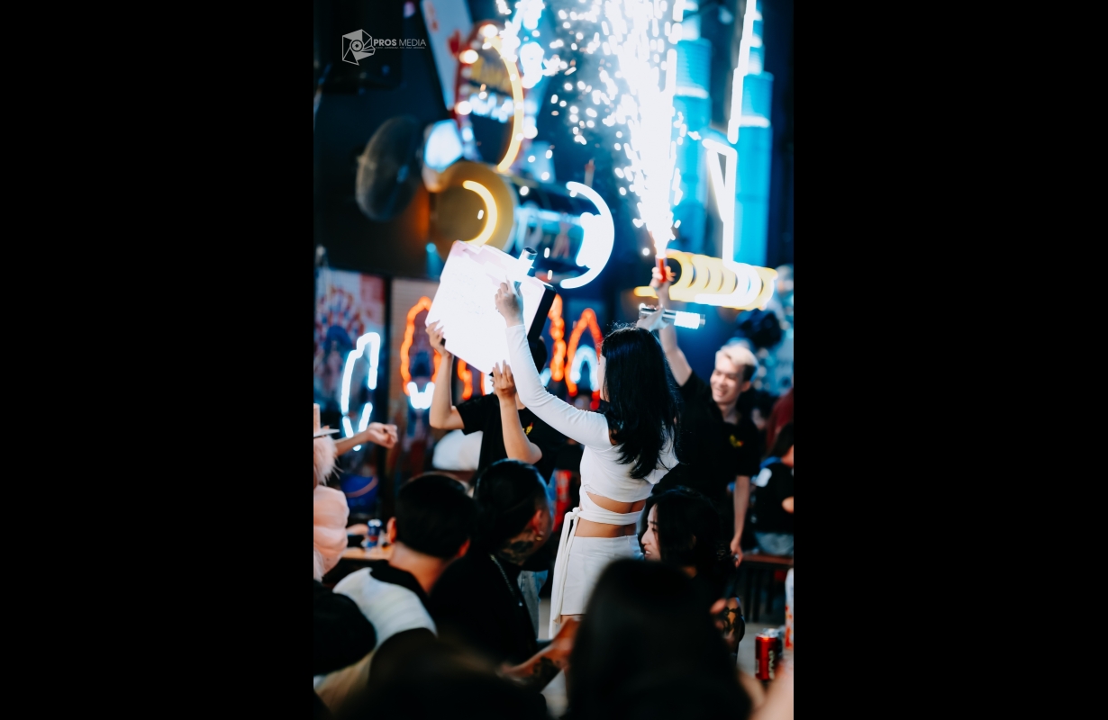 EVENT BY PROS