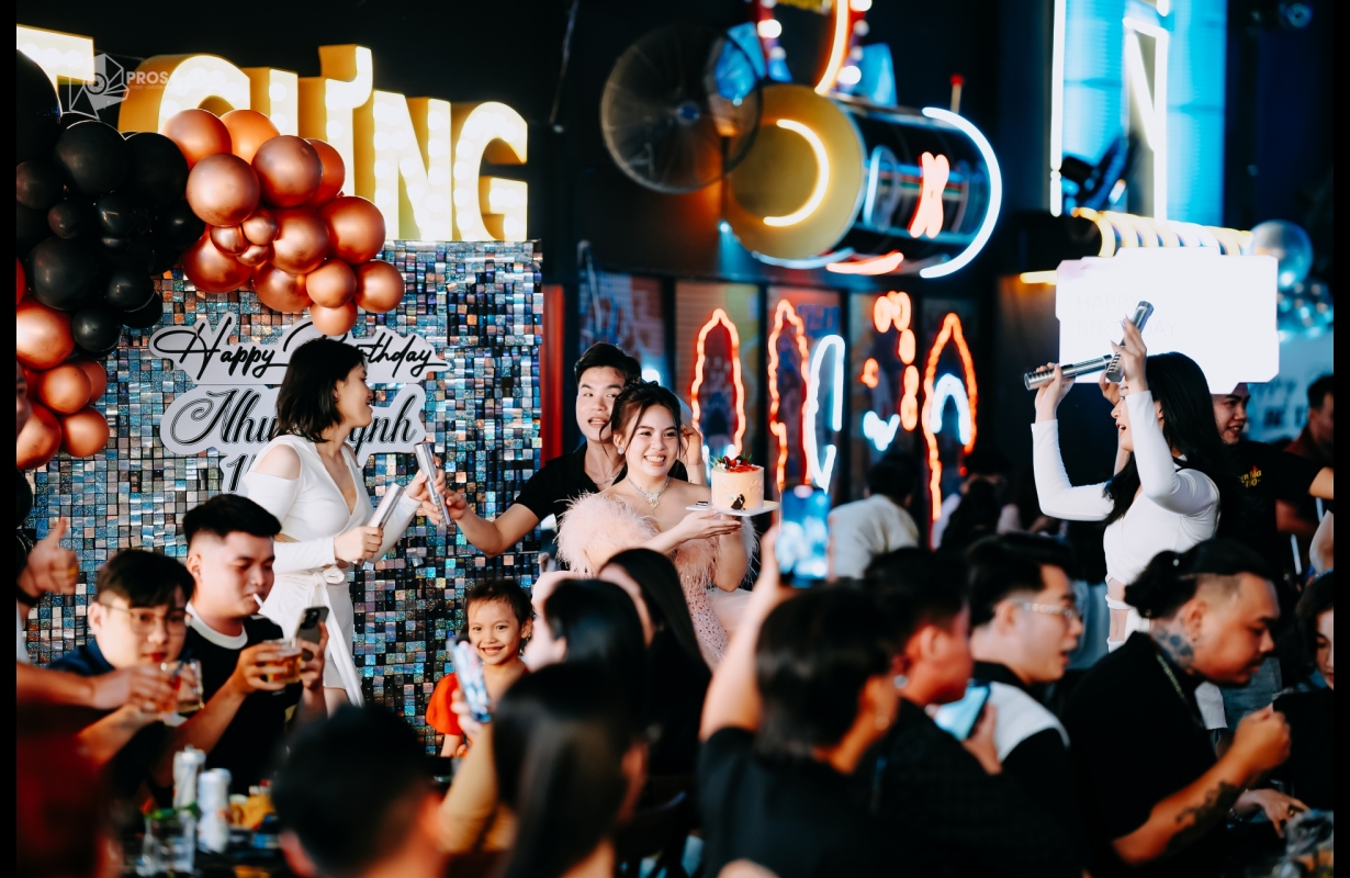 EVENT BY PROS