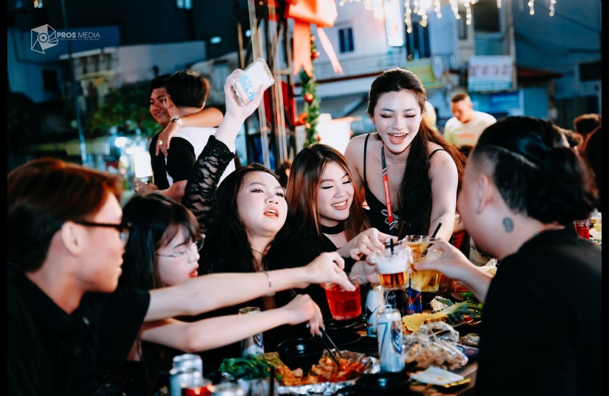 EVENT BY PROS