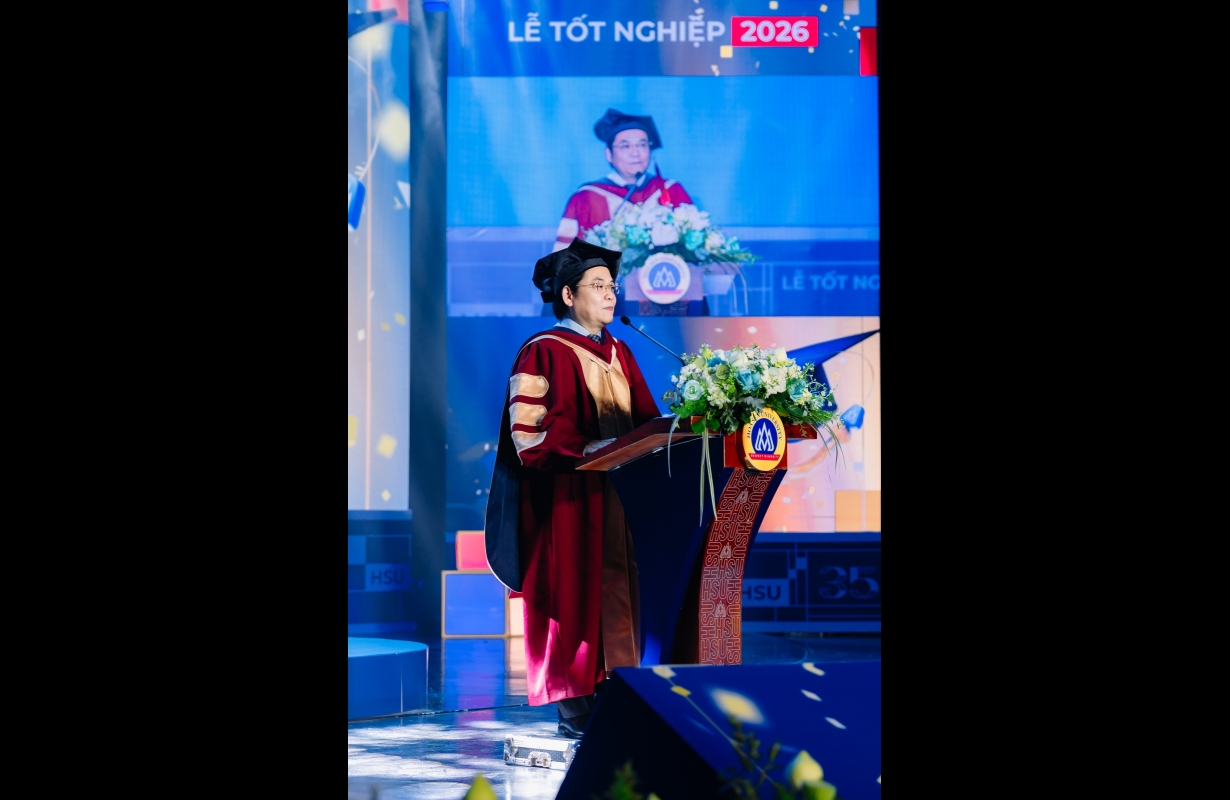 TỐT NGHIỆP ĐẠI HỌC HOA SEN 2026