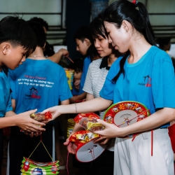 TẾT TRUNG THU CHO EM TẠI BÌNH TÂN