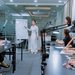 THẨM MỸ VIỆN CARITA ACADEMY