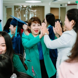 MANULIFE - LỄ TỐT NGHIỆP NHÂN SỰ