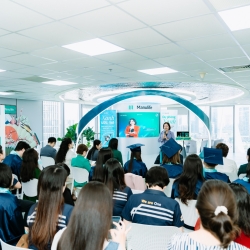 MANULIFE - LỄ TỐT NGHIỆP NHÂN SỰ