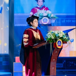 TỐT NGHIỆP ĐẠI HỌC HOA SEN 2026