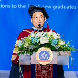 TỐT NGHIỆP ĐẠI HỌC HOA SEN 2026