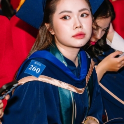 TỐT NGHIỆP ĐẠI HỌC HOA SEN 2026