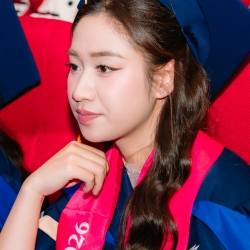 TỐT NGHIỆP ĐẠI HỌC HOA SEN 2026