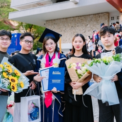 TỐT NGHIỆP ĐẠI HỌC HOA SEN 2026