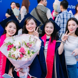 TỐT NGHIỆP ĐẠI HỌC HOA SEN 2026