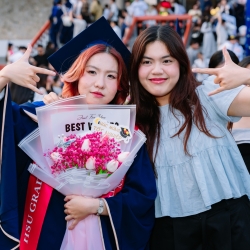 TỐT NGHIỆP ĐẠI HỌC HOA SEN 2026